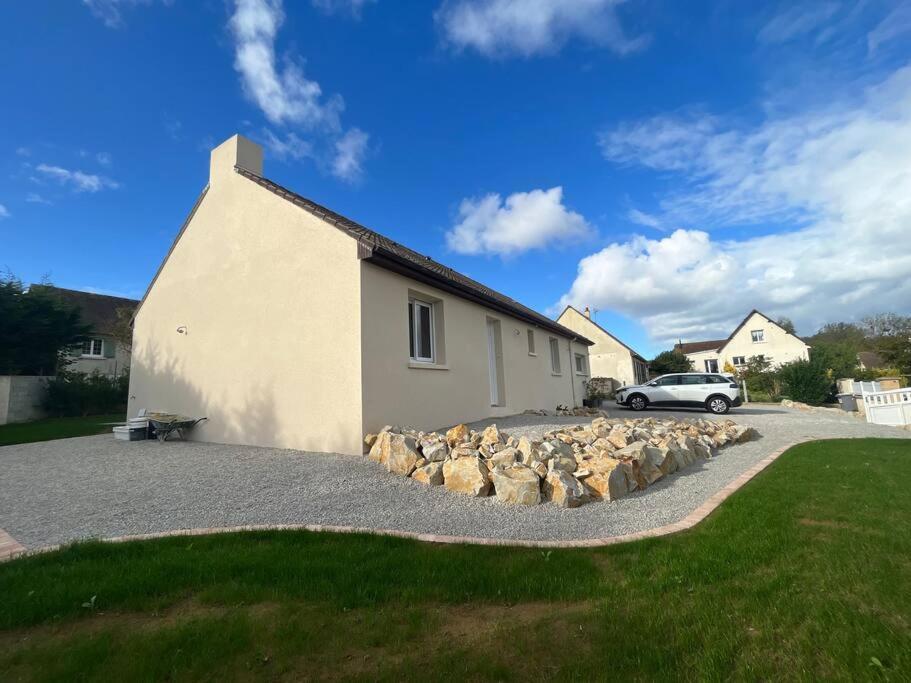 Holiday home Maison Plain-pied 4 Sur A 700 M Graye-sur-Mer