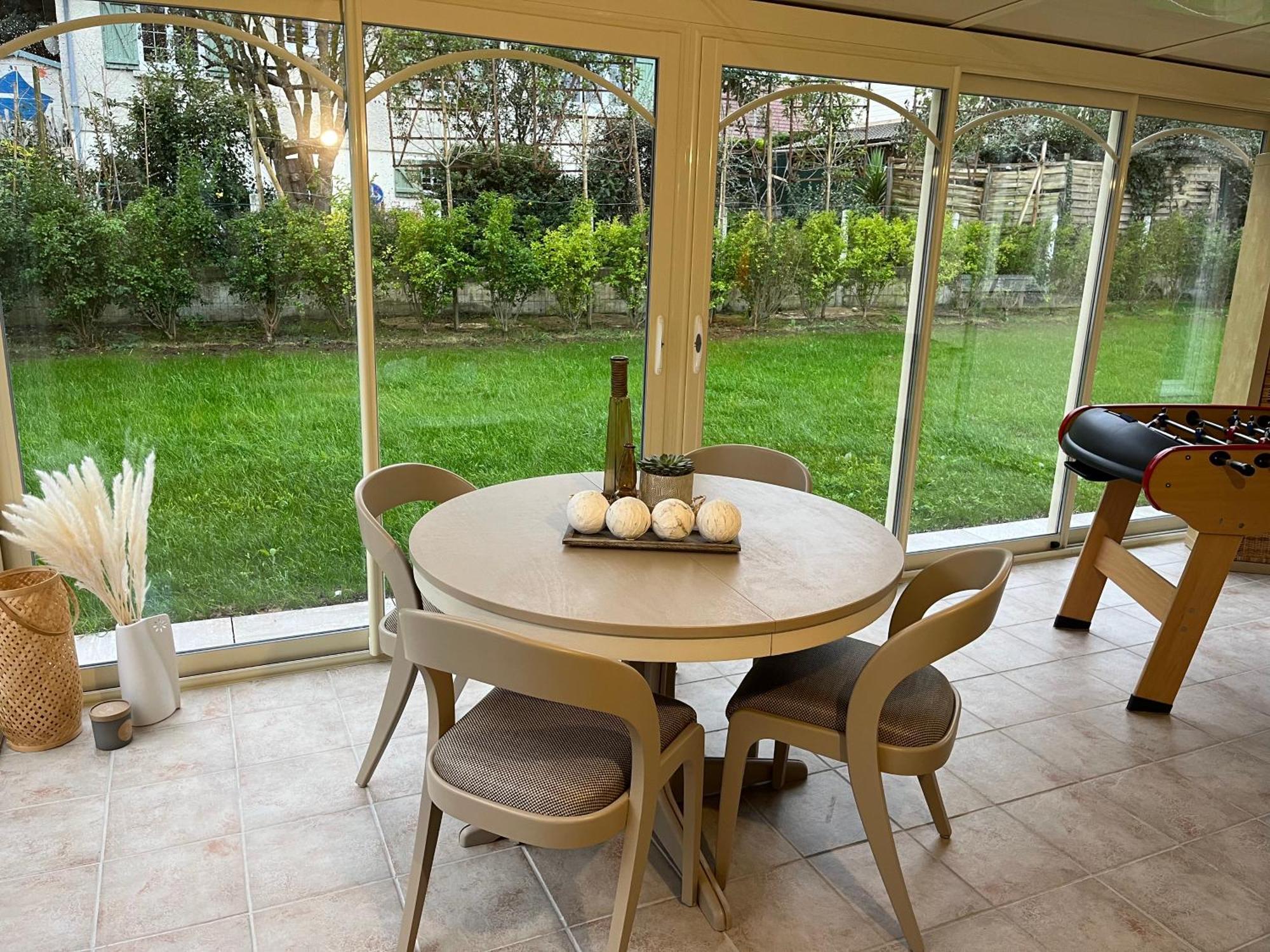 Holiday home Maison Plain-pied 4 Sur A 700 M Graye-sur-Mer